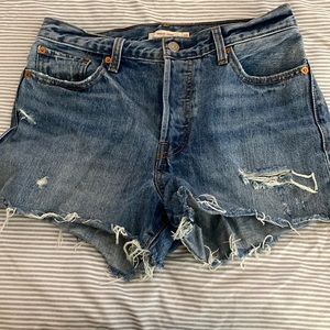 Levis wedgie fit shorts